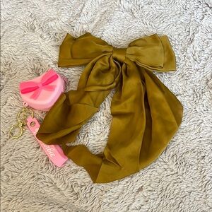 Elegant Olive Green Hair Bow